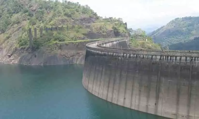 ഇടുക്കി അണക്കെട്ടിലെ ജലനിരപ്പ് 50 ശതമാനത്തിൽ താഴെ ഇടുക്കി അണക്കെട്ടിലെ ജലനിരപ്പ് 50 ശതമാനത്തിൽ താഴെ