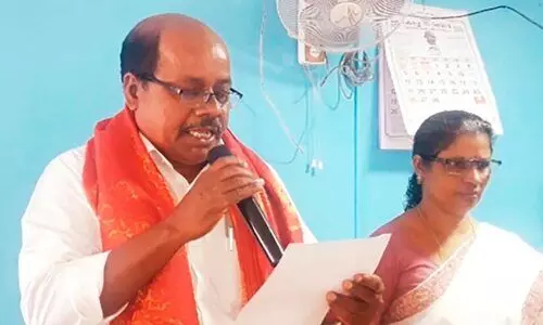 ഡി. ദിനേശൻ പുനലൂർ നഗരസഭ വൈസ് ചെയർമാൻ ഡി. ദിനേശൻ പുനലൂർ നഗരസഭ വൈസ് ചെയർമാൻ