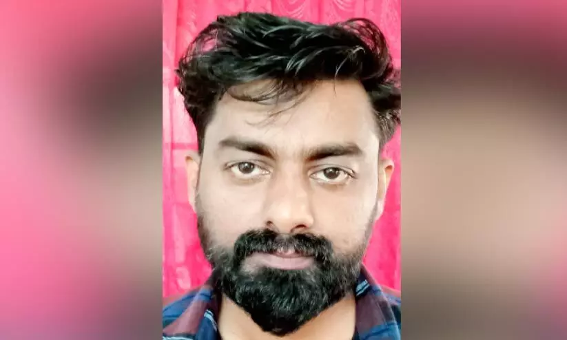 വീട്ടുമുറ്റത്തെ ബൈക്കുകൾ കത്തിച്ച സംഭവം; പ്രതി പിടിയിൽ വീട്ടുമുറ്റത്തെ ബൈക്കുകൾ കത്തിച്ച സംഭവം; പ്രതി പിടിയിൽ