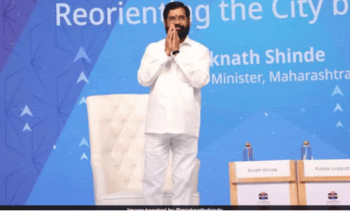 ചിഹ്ന തർക്കത്തിൽ സുപ്രീംകോടതി വാദം കേൾക്കുന്നതിന് മുമ്പ് നിയമസഭ സമ്മേളനം വിളിച്ച് ഷിൻഡെ