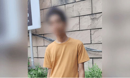 ഹൈദരാബാദിൽ ക്ലാസ് മുറിയിൽ 16കാരൻ ജീവനൊടുക്കി