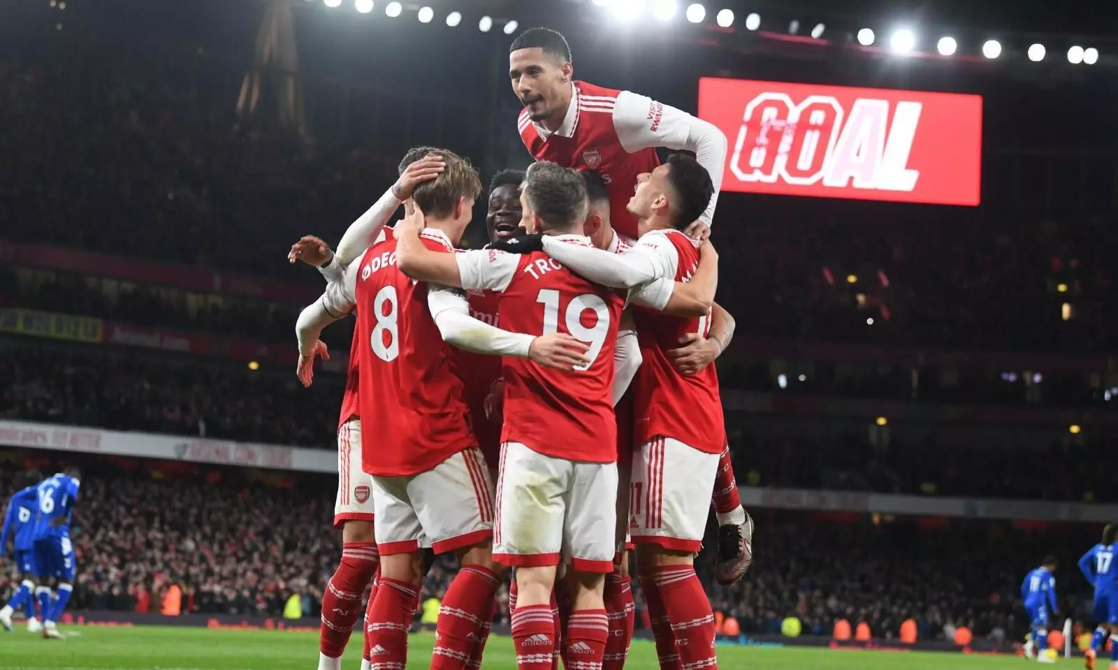 ‘ഇത്തവണ കിരീടം ഗണ്ണേഴ്സിനു തന്നെ’- എവർടണെ നാലു ഗോളിന് മുക്കി ആഴ്സണൽ മുന്നോട്ട് ‘ഇത്തവണ കിരീടം ഗണ്ണേഴ്സിനു തന്നെ’- എവർടണെ നാലു ഗോളിന് മുക്കി ആഴ്സണൽ മുന്നോട്ട്