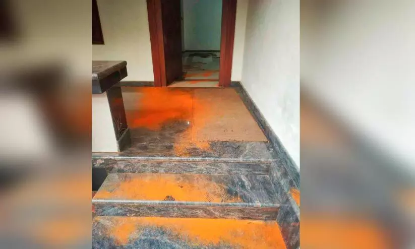 പയ്യോളിയിൽ അടച്ചിട്ട വീട്ടിൽ കവർച്ച