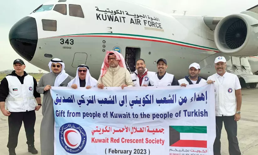 സി​റി​യ, തു​ർ​ക്കി​യ ഭൂ​ക​മ്പം: സ​ഹാ​യ​വു​മാ​യി വീ​ണ്ടും കെ.​ആ​ർ.​സി.​എ​സ് വി​മാ​നം