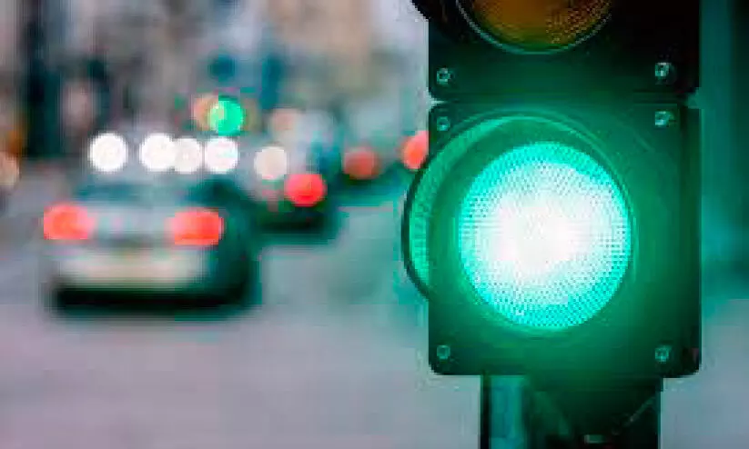 റോ​ഡി​ൽ ശു​ഭ​സൂ​ച​ന; അ​പ​ക​ട​ങ്ങ​ളും മ​ര​ണ​ങ്ങ​ളും കു​റ​യു​ന്നു