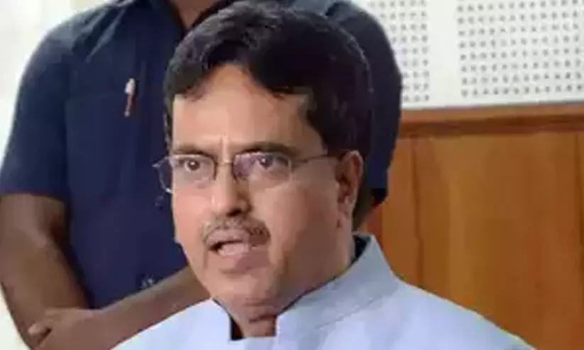 ത്രിപുരയിൽ സാഹ സ്ഥാനമൊഴിഞ്ഞു; പുതിയ മന്ത്രിസഭക്ക് അവകാശവാദം ഉന്നയിക്കാതിരുന്നത് ചർച്ചയായി