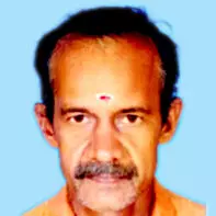 ച​ന്ദ്ര​ൻ