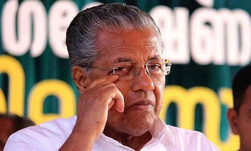 പൊതുജനങ്ങളോ‌ട് മാന്യമായി പെരുമാറാത്ത ഉദ്യോഗസ്ഥർക്കെതിരെ കർശന ന‌‌ടപടി