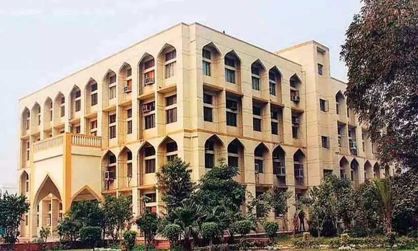 ജാ​മി​അ മി​ല്ലി​യ്യ​യി​ൽ സി.​യു.​ഇ.​ടി 20 കോ​ഴ്സു​ക​ൾ​ക്കു മാ​ത്രം