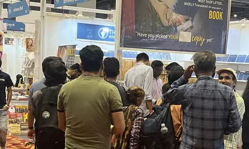 ഡൽഹി പുസ്തകമേളയിൽ ക്രിസ്ത്യൻ സ്റ്റാൾ ആക്രമിച്ച് ബൈബിൾ നശിപ്പിച്ച് ഹിന്ദുത്വ ആൾക്കൂട്ടം