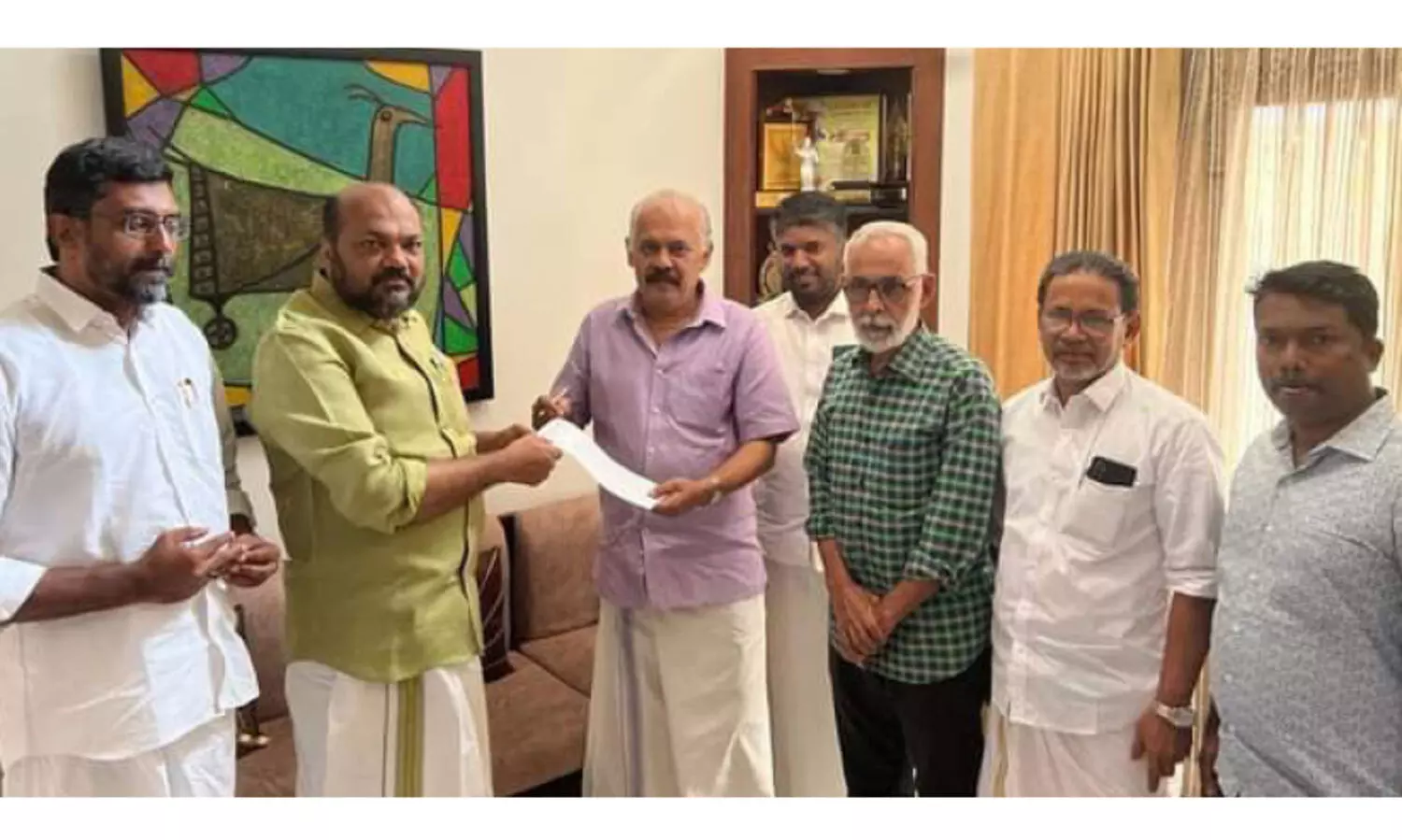 മഅ്ദനിക്ക് വിദഗ്ധ ചികിത്സ: മന്ത്രിക്കും പ്രതിപക്ഷ നേതാവിനും നിവേദനം നൽകി