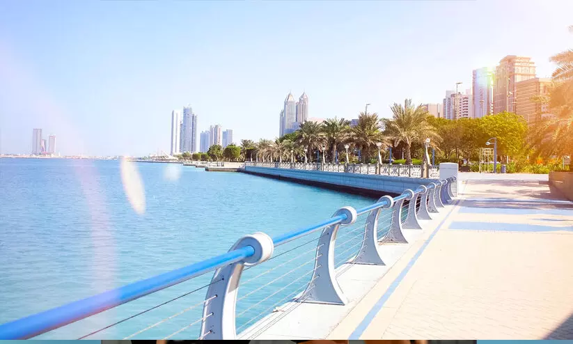 എണ്ണയിതര മേഖല കരുത്താർജിക്കുന്നു എണ്ണയിതര മേഖല കരുത്താർജിക്കുന്നു