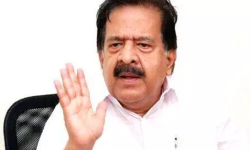 വഴിയോര വിശ്രമകേന്ദ്രം: ഭൂമിയുടെ കമ്പോള വില നിശ്ചയിച്ചിട്ടില്ലെന്ന വാദം പച്ചക്കള്ളമെന്ന് രമേശ് ചെന്നിത്തല