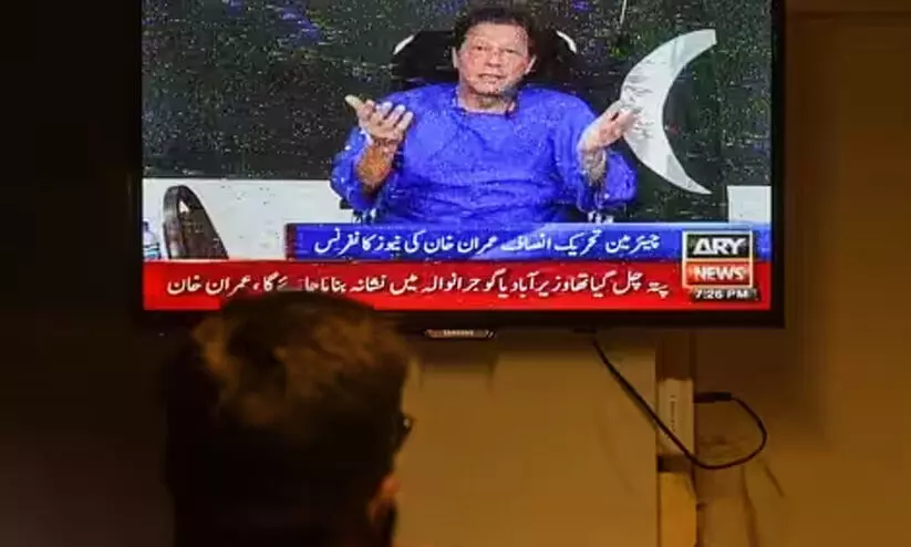 ഇം​റാ​ന്‍റെ പ്രസംഗങ്ങൾ സംപ്രേഷണം ചെയ്യുന്നതിന് ടി.വി ചാനലുകൾക്ക് വിലക്ക്