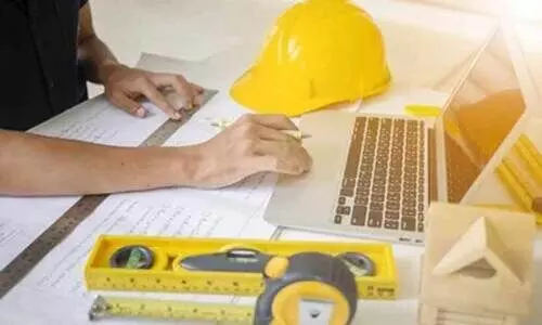 താൽക്കാലിക എൻജിനീയർമാരും ഓവർസിയർമാരും പ്ലാനും നിർമാണ അപേക്ഷയും തയാറാക്കുന്നതിന് വിലക്ക്