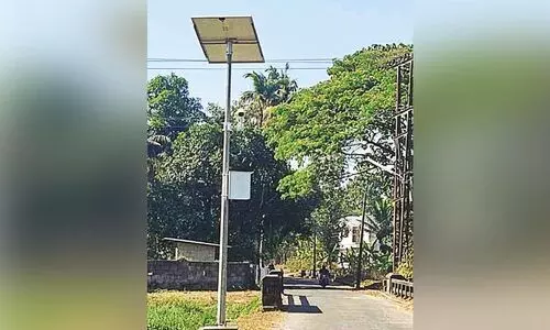 മാ​ലി​ന്യം ത​ള്ളു​ന്ന​വ​ർ ജാ​ഗ്ര​തൈ: ചാ​ല​ക്കു​ടി കാ​മ​റ​ക്ക​ണ്ണി​ൽ