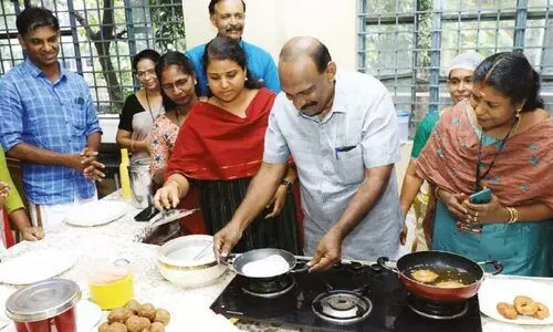 ദോ​ശ ന​ല്ല ദോ​ശ; എം.​എ​ൽ.​എ ചു​ട്ട ദോ​ശ