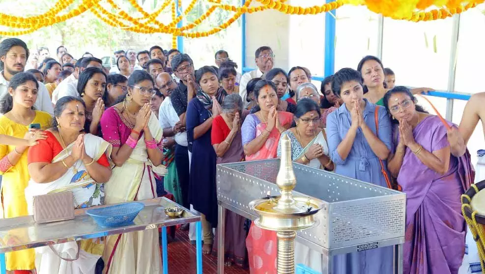 ആറ്റുകാൽ പൊങ്കാല ഇന്ന്; ബംഗളൂരു നഗരത്തിലെ ക്ഷേത്രമുറ്റങ്ങളൊരുങ്ങി