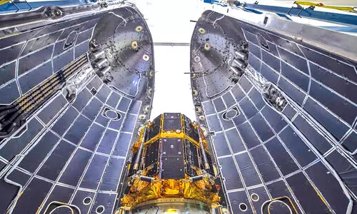 റാശിദ് റോവർ ഏപ്രിൽ 25ന് ചന്ദ്രനിലെത്തും റാശിദ് റോവർ ഏപ്രിൽ 25ന് ചന്ദ്രനിലെത്തും