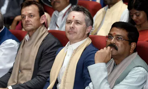 2035ഓടെ ലോകത്ത് നാലിൽ ഒരാൾ ഇന്ത്യയിൽനിന്നും ബിരുദം നേടും -ആസ്ത്രേലിയൻ മന്ത്രി