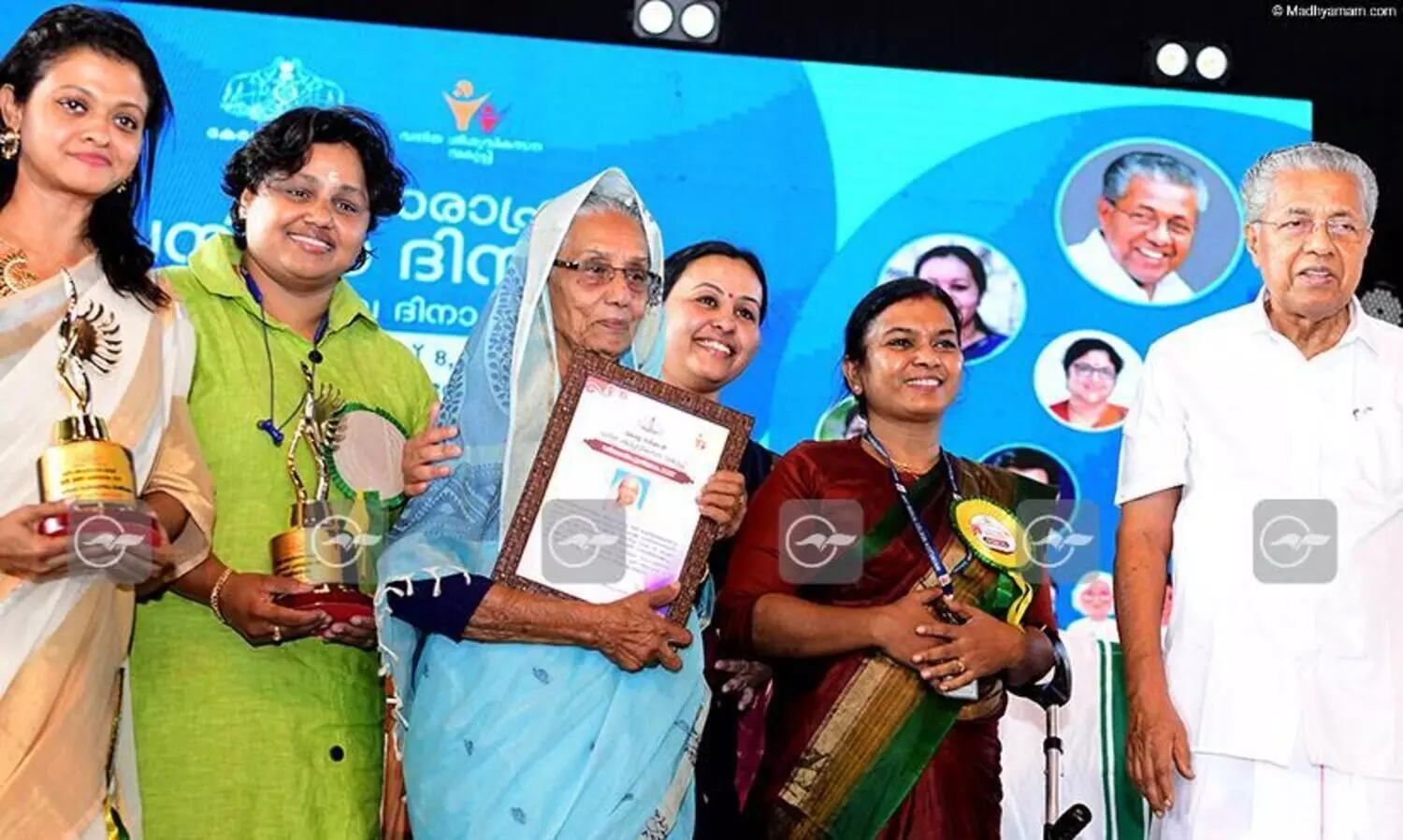 വിദ്യാഭ്യാസ രംഗത്ത് സ്ത്രീ പങ്കാളിത്തം കൂടുതൽ, തൊഴിൽ മേഖലയിൽ കുറവ് -മുഖ്യമന്ത്രി