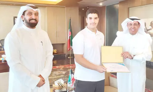 വി​ദ്യാ​ർ​ഥി​ക​ൾ​ക്ക് പൂ​ർ​ണ പി​ന്തു​ണ ന​ൽ​കും- മ​ന്ത്രി