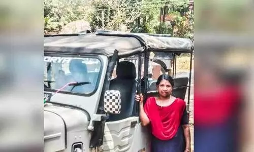 ല​ക്ഷ്യ​​ത്തി​ലേ​ക്ക്​ വ​ള​യം തി​രി​ച്ച് മി​നി