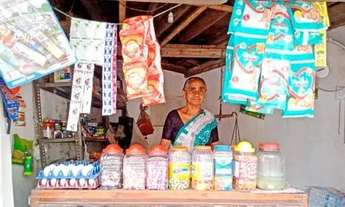 അ​ര​നൂ​റ്റാ​ണ്ട് ക​ട​ന്ന് നാ​ണി​യേ​ട​ത്തി​യു​ടെ ക​ട