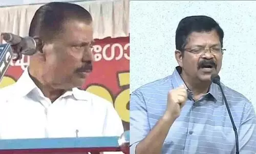മൈക്ക് ഓപ്പറേറ്റർക്ക് ശകാരം; എം.വി. ഗോവിന്ദനെതിരേ ലൈറ്റ് ആന്റ് സൗണ്ട് അസോസിയേഷൻ