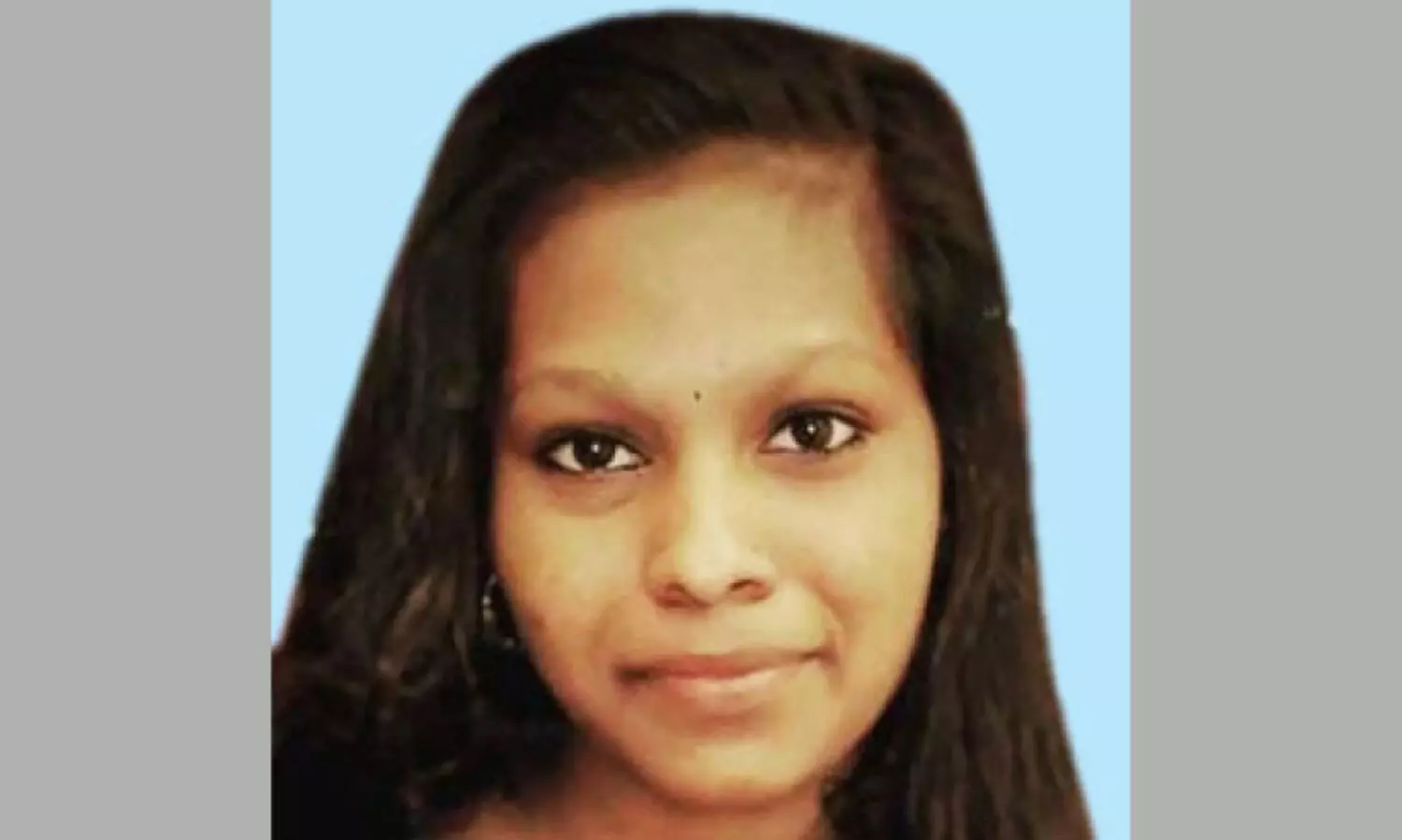 താ​മ​ര​ശ്ശേ​രി ചു​ര​ത്തി​ൽ നി​യ​ന്ത്ര​ണം​വി​ട്ട ബൈ​ക്ക് മ​റി​ഞ്ഞ് യു​വ​തി മ​രി​ച്ചു