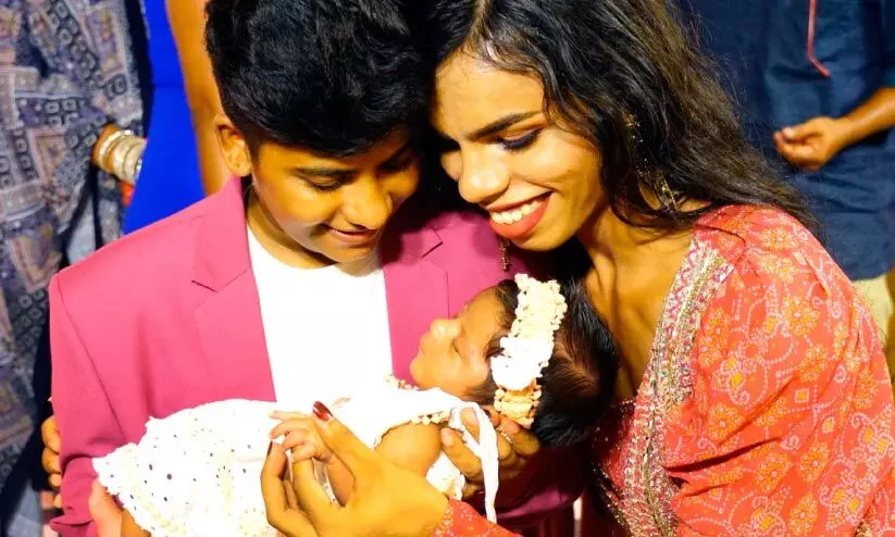 സിയ പവലും സഹദും പൊന്നോമനക്ക് പേരിട്ടു; സാബിയ സഹദ് സിയ പവലും സഹദും പൊന്നോമനക്ക് പേരിട്ടു; സാബിയ സഹദ്