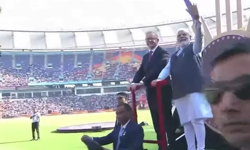 നാലാം ടെസ്റ്റിൽ കാണികളായി പ്രധാനമന്ത്രിമാർ; നരേന്ദ്ര മോദിയും ആന്റണി ആൽബനീസും സ്റ്റേഡിയത്തിൽ