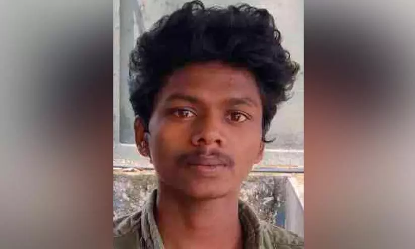 വയോധികനെ ആക്രമിച്ച് പണം പിടിച്ചുപറിച്ചയാൾ പിടിയിൽ വയോധികനെ ആക്രമിച്ച് പണം പിടിച്ചുപറിച്ചയാൾ പിടിയിൽ