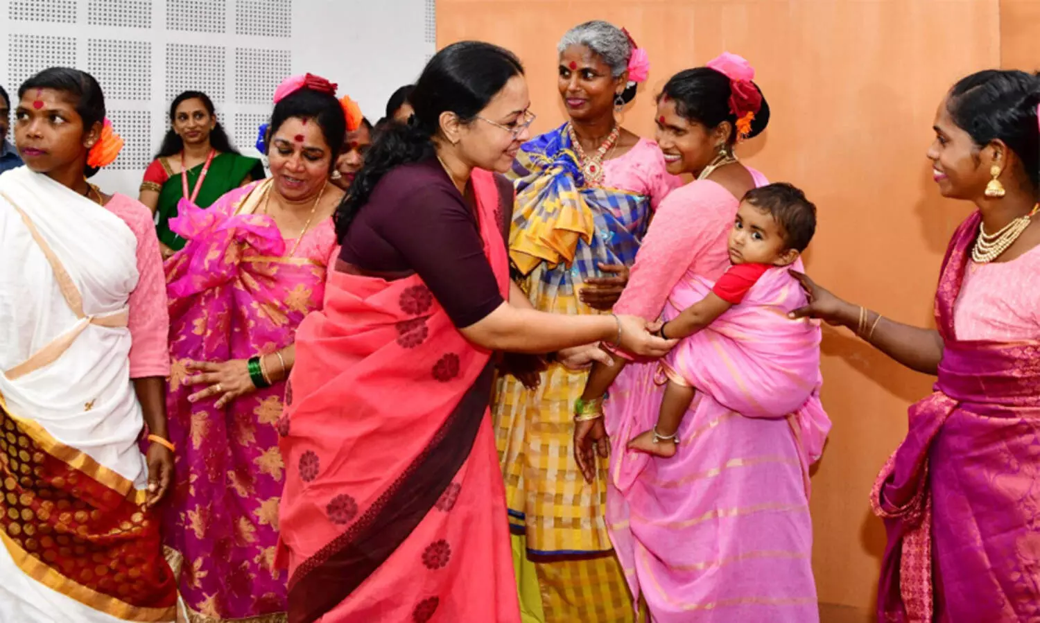 ഊരുമിത്രം പദ്ധതി എല്ലാ ജില്ലകളിലും വ്യാപിപ്പിക്കുമെന്ന് വീണ ജോര്‍ജ്