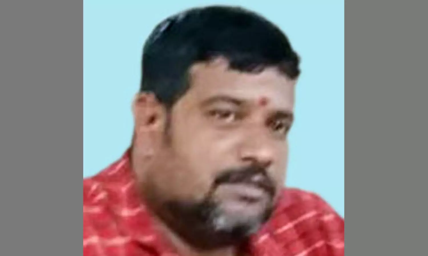 നിർത്തിയിട്ട ബസിന്​ തീപിടിച്ചു; ഉള്ളിൽ കിടന്നുറങ്ങിയ​ കണ്ടക്ടർ വെന്തുമരിച്ചു