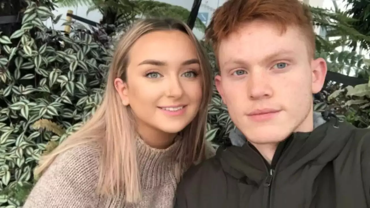 19കാരിക്ക് 1,765 കോടി രൂപ ലോട്ടറിയടിച്ചു; പക്ഷെ പണം കിട്ടില്ലെന്നറിഞ്ഞ് ഞെട്ടി 19കാരിക്ക് 1,765 കോടി രൂപ ലോട്ടറിയടിച്ചു; പക്ഷെ പണം കിട്ടില്ലെന്നറിഞ്ഞ് ഞെട്ടി