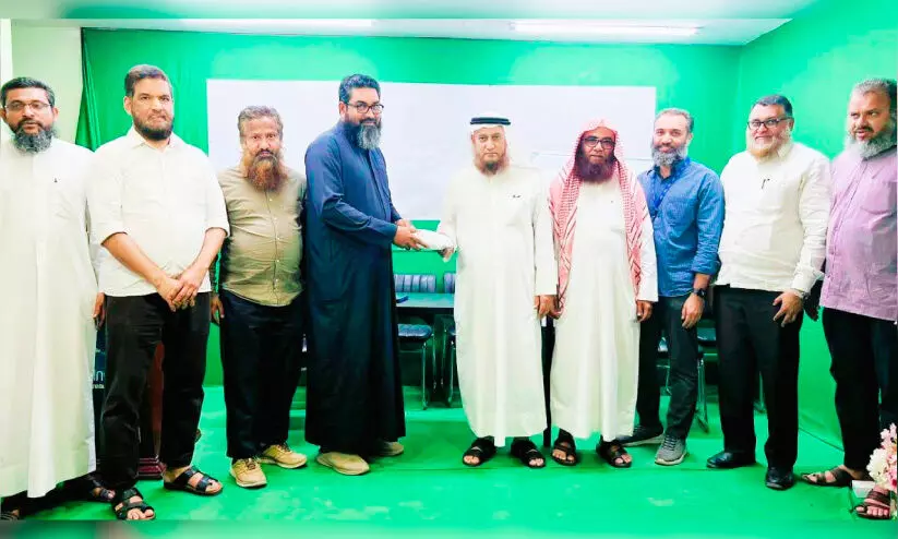 ഭൂ​ക​മ്പ ബാ​ധി​ത​ർ​ക്കു​ള്ള കെ.​കെ.​ഐ.​സി റി​ലീ​ഫ് ഫ​ണ്ട് കൈ​മാ​റി