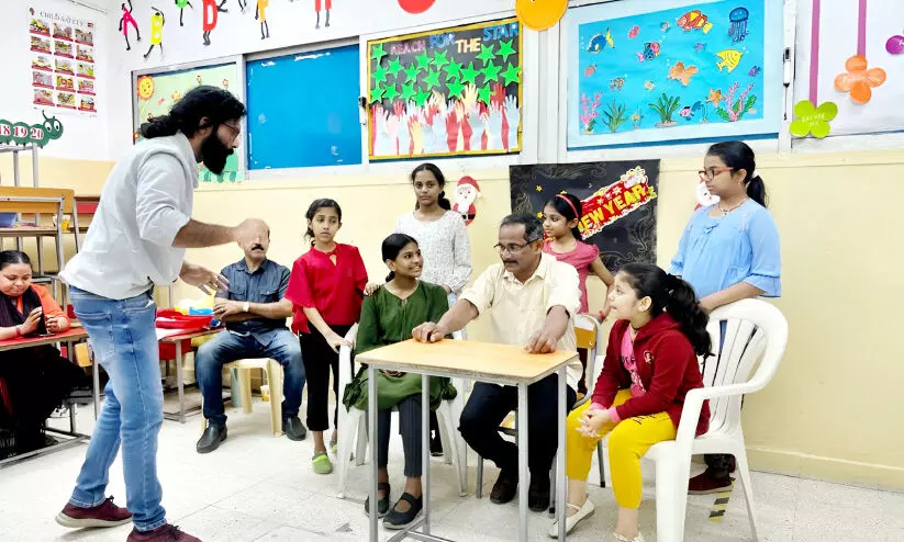 നാടക പരിശീലനത്തിൽ നിന്ന് നാടക പരിശീലനത്തിൽ നിന്ന്