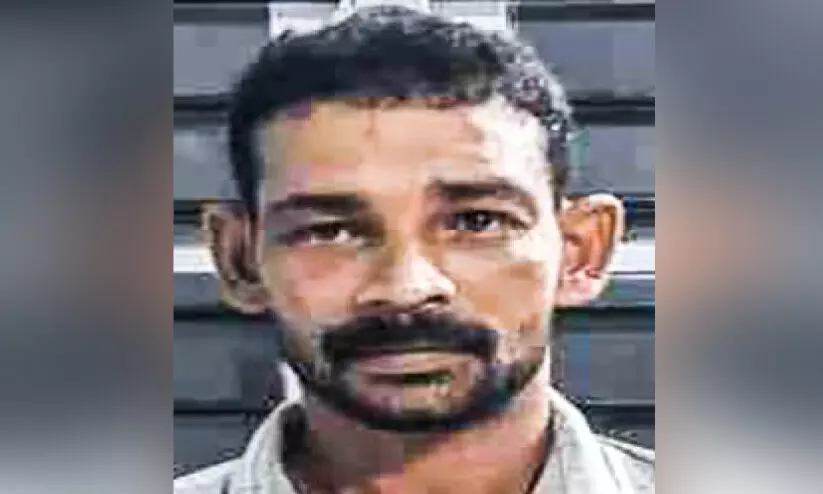 കഞ്ചാവ്​ കടത്തുകാരൻ എയർ ഗണ്ണും കത്തിയുമായി പിടിയിൽ