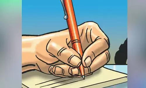 പ്ര​വാ​സി​ക​ളു​ടെ മ​ക്ക​ളോ​ട്​ അ​നീ​തി; മു​ഖ്യ​മ​ന്ത്രി​ക്ക്​ നി​വേ​ദ​നം ന​ൽ​കി