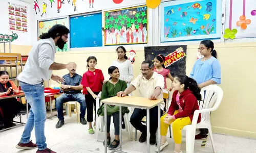 നാടക പരിശീലനത്തിൽ നിന്ന് നാടക പരിശീലനത്തിൽ നിന്ന്