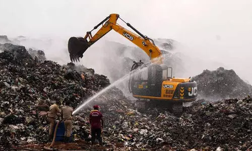 ബ്രഹ്‌മപുരത്തെ പുക: ആരോഗ്യസര്‍വേ നടത്തുമെന്ന് മന്ത്രിമാർ