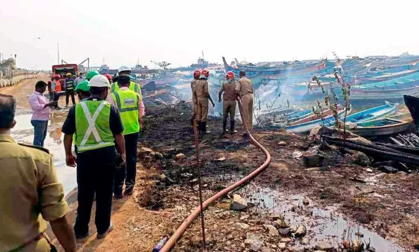 Fishing boats destroyed in fire