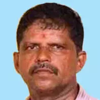 ലോ​റി​ക്ക​ടി​യി​ൽ​പെ​ട്ട് മ​ധ്യ​വ​യ​സ്ക​ന് ദാ​രു​ണാ​ന്ത്യം