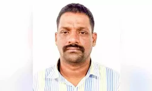 റഷ്യയിൽ ജോലി വാഗ്ദാനം ചെയ്ത് തട്ടിപ്പ്: പ്രതിയായ എക്സ്സൈസ് ഉദ്യോഗസ്ഥൻ കീഴടങ്ങി