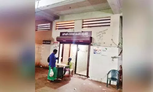 കുന്നംകുളം നഗരസഭ പഴയ ബസ് സ്റ്റാൻഡിലെ കംഫർട്ട് സ്റ്റേഷൻ കുന്നംകുളം നഗരസഭ പഴയ ബസ് സ്റ്റാൻഡിലെ കംഫർട്ട് സ്റ്റേഷൻ