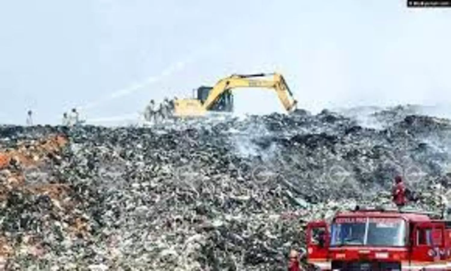 ഖരമാലിന്യ പരിപാലനം : ബ്രഹ്മപുരത്ത്  ഉത്തരവുകളിലൊതുങ്ങി