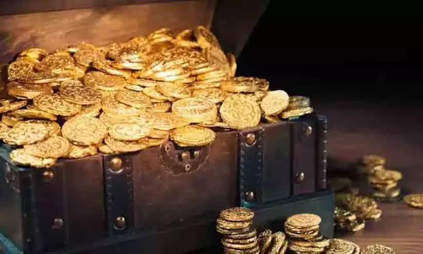 യു.പിയിൽ വീട് പണിയുന്നതിനിടെ പൗരാണിക നാണയങ്ങളും വെള്ളിയാഭരണങ്ങളും കണ്ടെത്തി