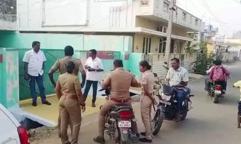 തമിഴ്നാട്ടിൽ ആൺസുഹൃത്തിന്റെ ദേഹത്ത് തിളച്ച എണ്ണ ഒഴിച്ചു; യുവതി അറസ്റ്റിൽ