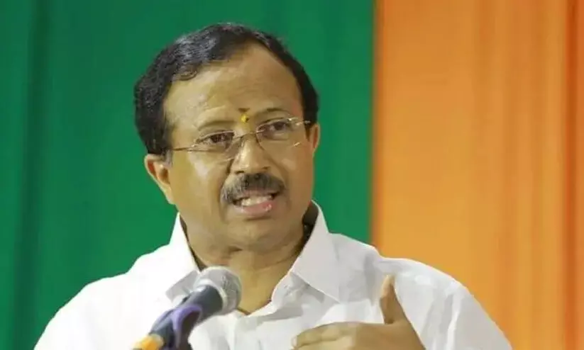 കൊച്ചി കോർപ്പറേഷൻ കൗൺസിൽ പിരിച്ചുവിടണം; കേന്ദ്രത്തെ സ്ഥിതിഗതികൾ ധരിപ്പിക്കുമെന്ന് വി.മുരളീധരൻ കൊച്ചി കോർപ്പറേഷൻ കൗൺസിൽ പിരിച്ചുവിടണം; കേന്ദ്രത്തെ സ്ഥിതിഗതികൾ ധരിപ്പിക്കുമെന്ന് വി.മുരളീധരൻ